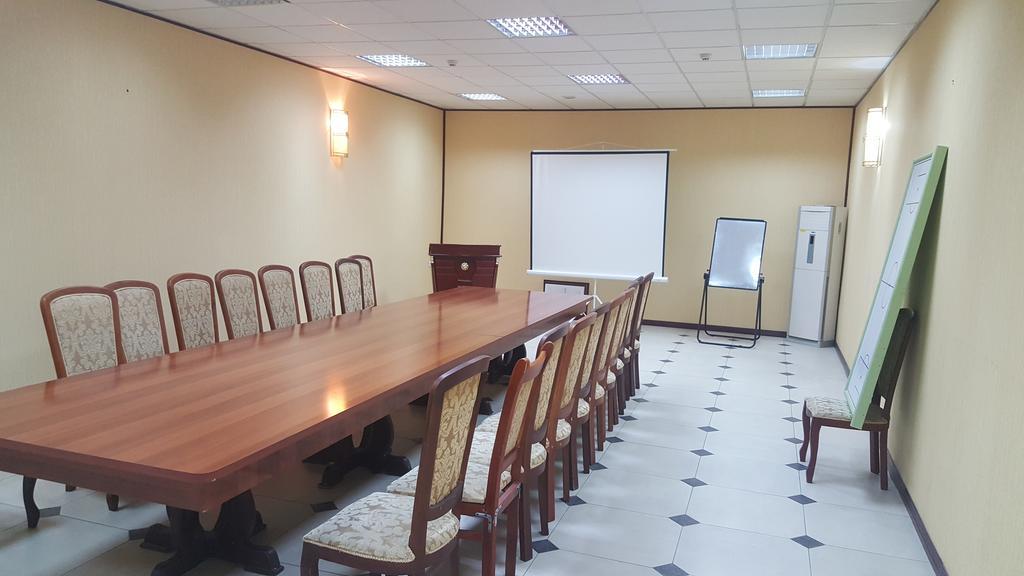 Dangara Hotel Kokand Esterno foto