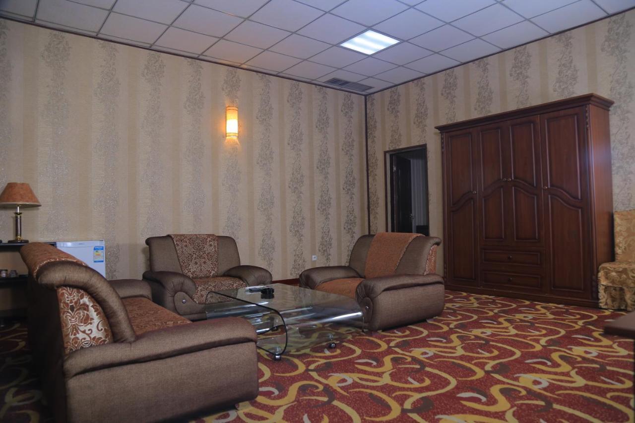 Dangara Hotel Kokand Esterno foto